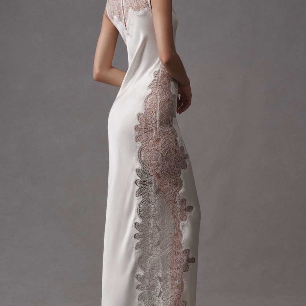 Shona Joy high neck stratus maxi - Picture 2 of 6